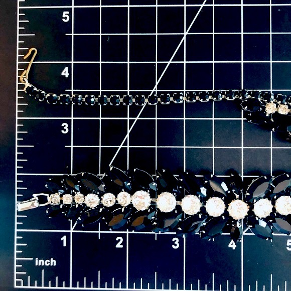 Vintage WEISS Black Crystal Demi Parure Necklace Bracelet Set - Picture 10 of 17